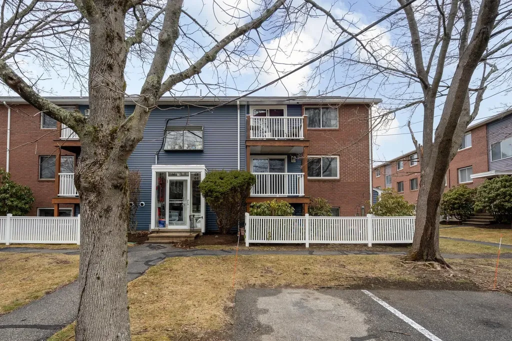 44 Seabury Hampton NH 03842