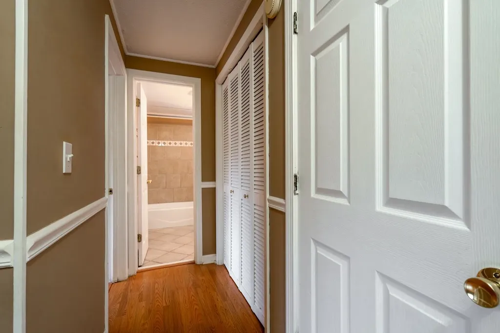 44 Seabury Hampton NH 03842