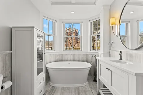 40 College Street Burlington VT 05401