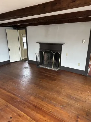 406 Emerson Avenue Hampstead NH 03841