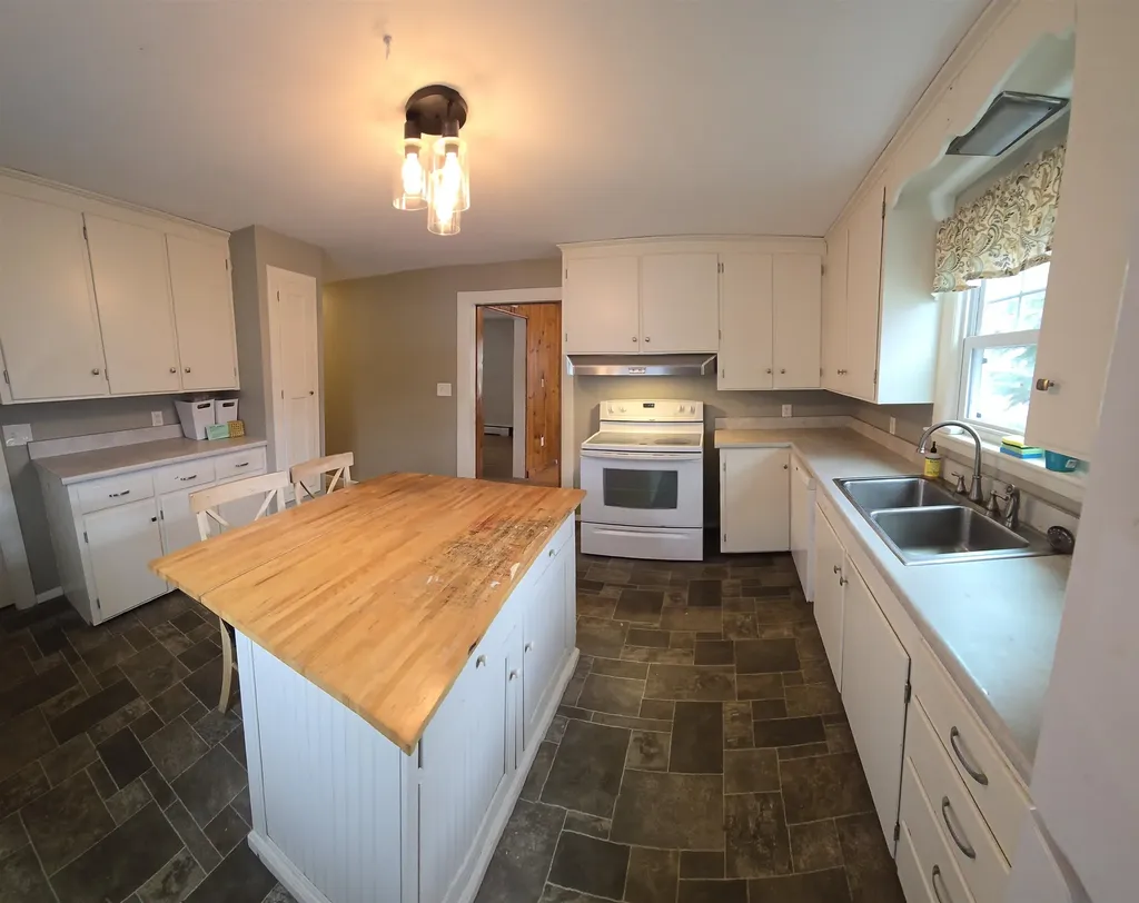 142 Broadway Concord NH 03301