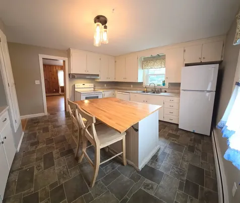 142 Broadway Concord NH 03301