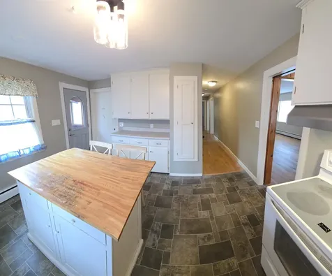 142 Broadway Concord NH 03301