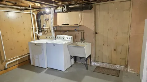 142 Broadway Concord NH 03301