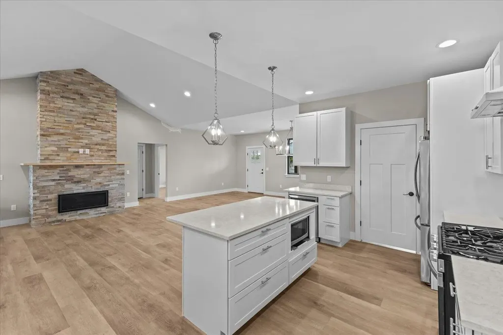 84 East Olive Street Grand Isle VT 05458