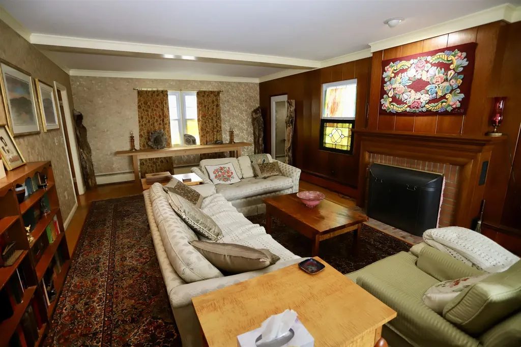 96 School Street Newport City VT 05855