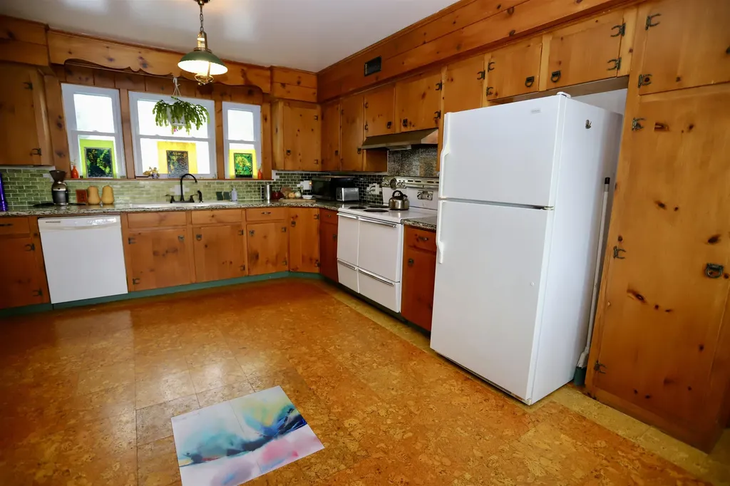 96 School Street Newport City VT 05855