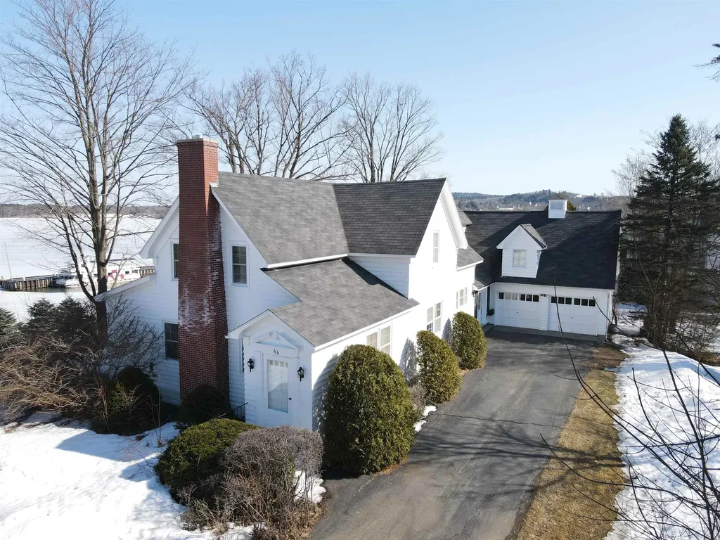 96 School Street Newport City VT 05855