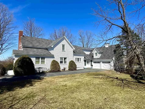 96 School Street Newport City VT 05855