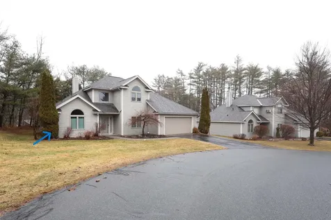 7 Sterling Springs Drive Hartford VT 05001