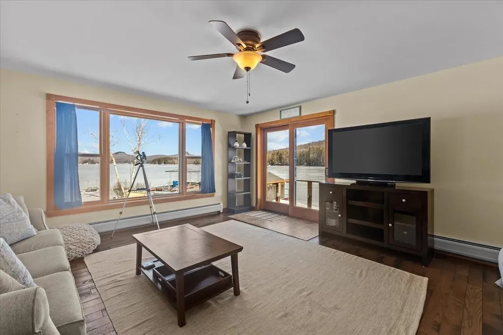 544 Lakeside Drive Groton VT 05046