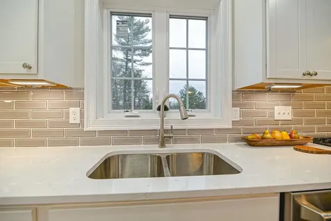 21 Porcupine Way Barrington NH 03825