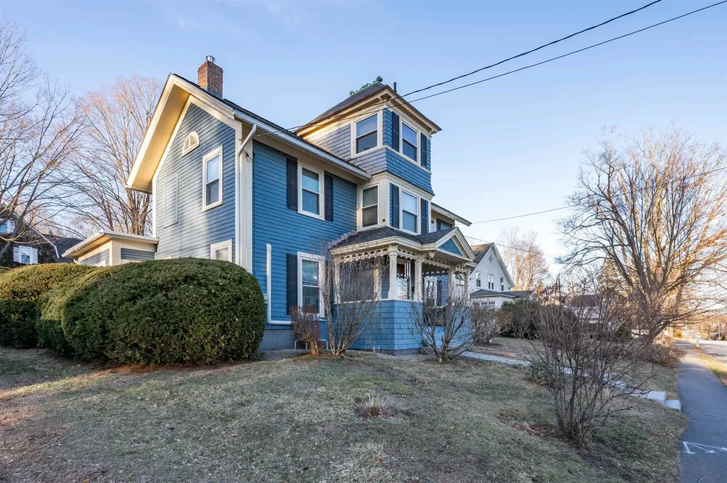 43 Stark Street Nashua NH 03064