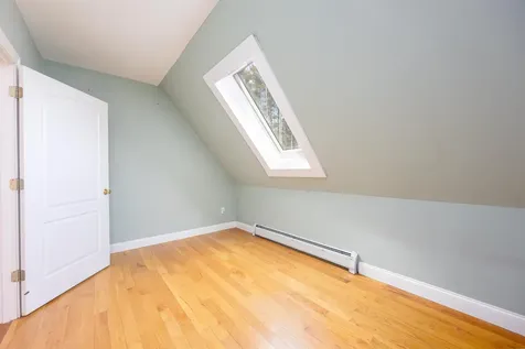 5 Berry Patch Lane Hillsborough NH 03244