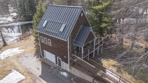 5 Berry Patch Lane Hillsborough NH 03244