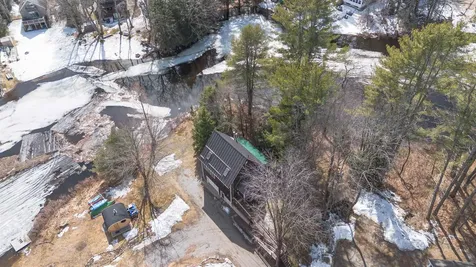 5 Berry Patch Lane Hillsborough NH 03244