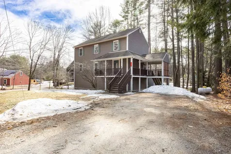 3 Berry Patch Lane Hillsborough NH 03244