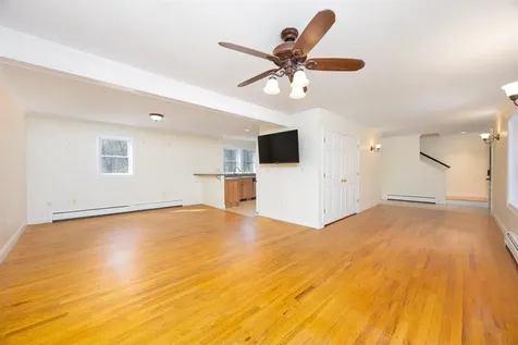 3 Berry Patch Lane Hillsborough NH 03244