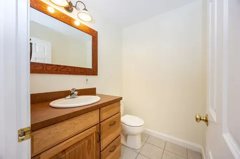 3 Berry Patch Lane Hillsborough NH 03244