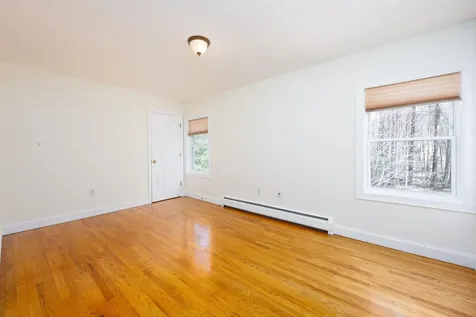 3 Berry Patch Lane Hillsborough NH 03244