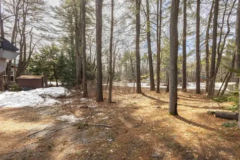 3 Berry Patch Lane Hillsborough NH 03244