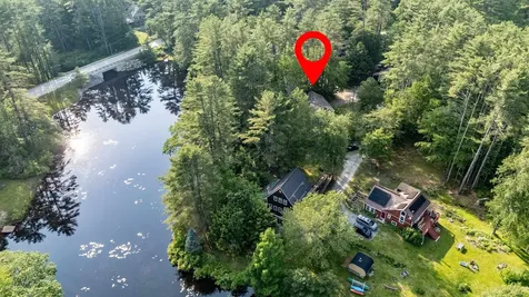 3 Berry Patch Lane Hillsborough NH 03244