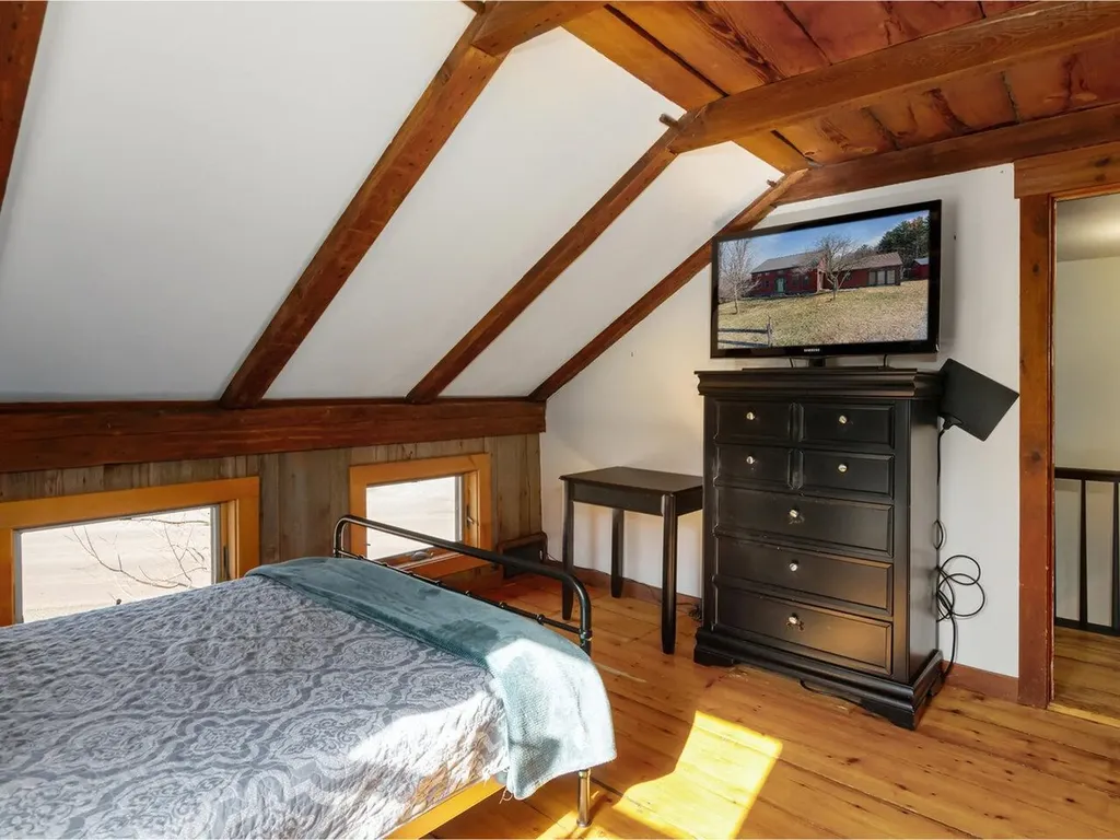 1828 Fairfield Road Fletcher VT 05448