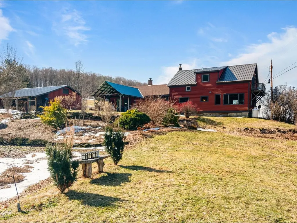 1828 Fairfield Road Fletcher VT 05448