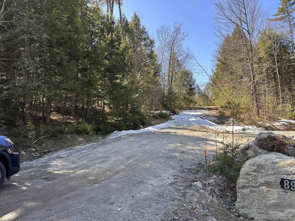 401-06 Hill Road Franklin NH 03235