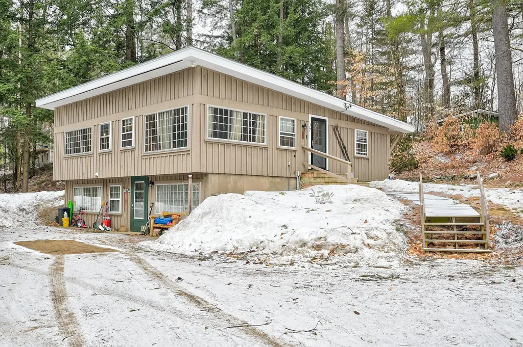 27 Cranmore Circle Conway NH 03860