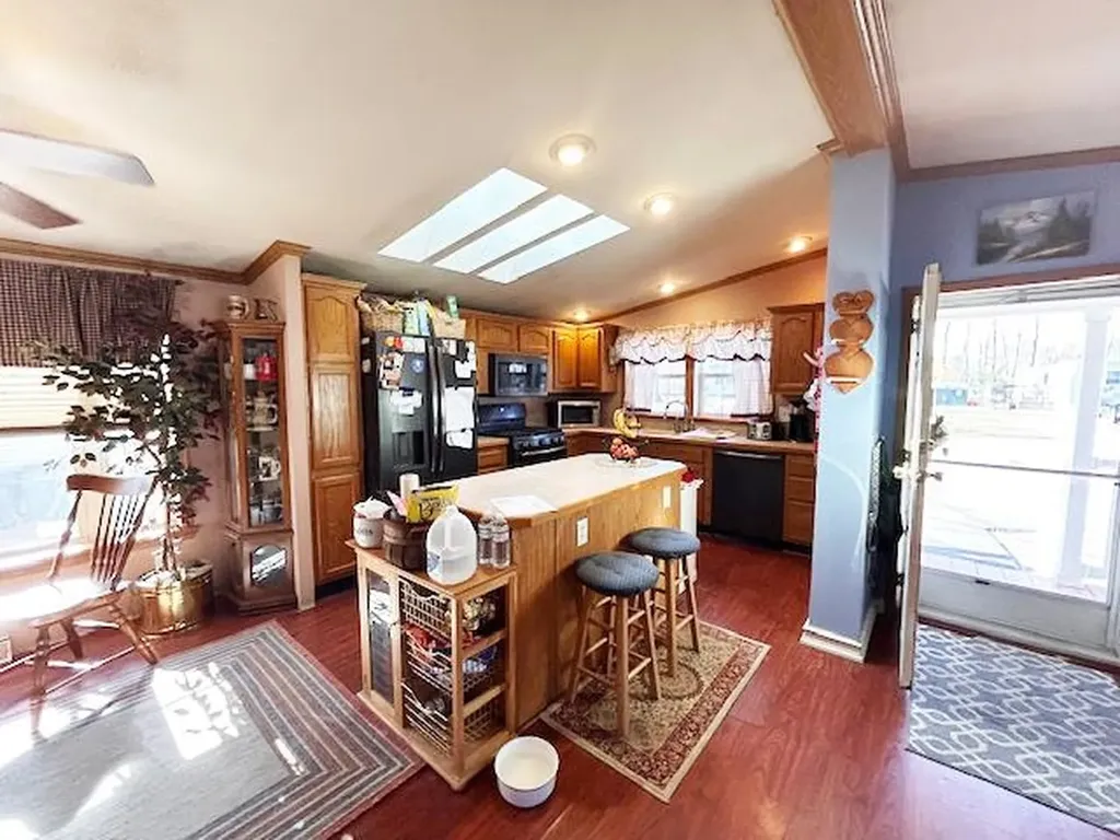 9 Cornwall Avenue Exeter NH 03833