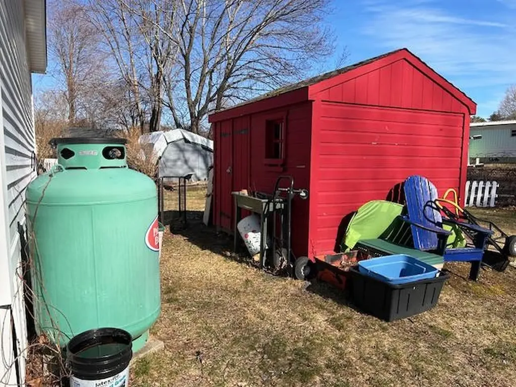 9 Cornwall Avenue Exeter NH 03833