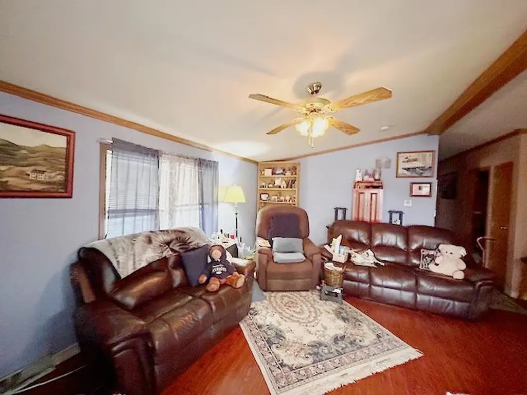 9 Cornwall Avenue Exeter NH 03833