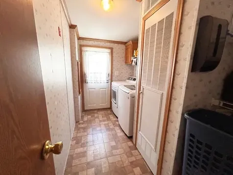 9 Cornwall Avenue Exeter NH 03833