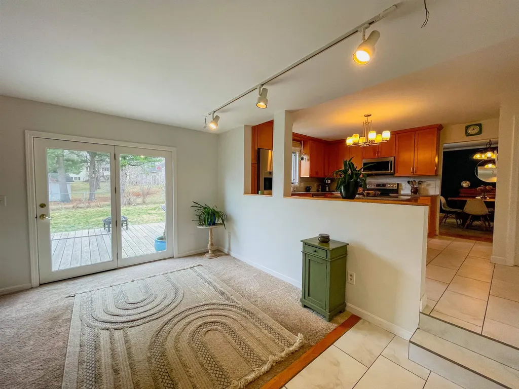 4 Kinsington Street South Burlington VT 05403