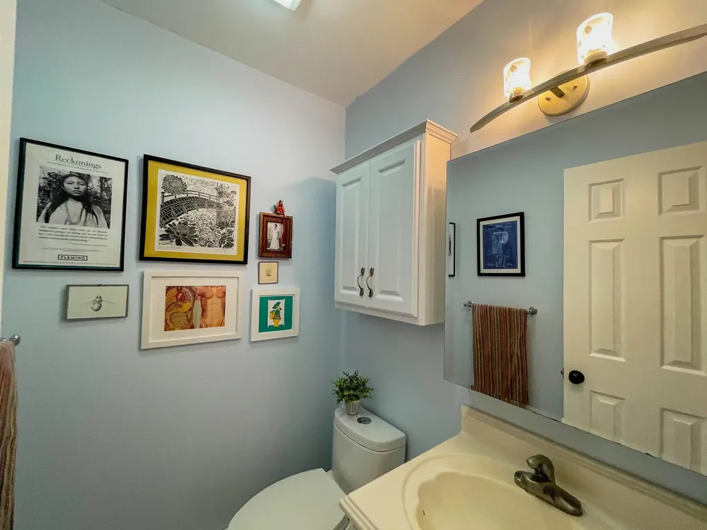 4 Kinsington Street South Burlington VT 05403