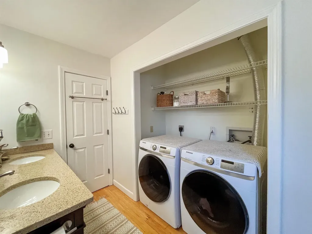 4 Kinsington Street South Burlington VT 05403