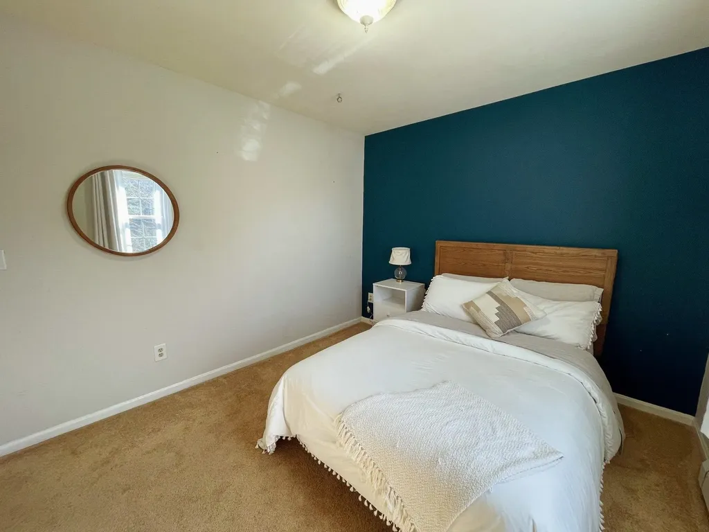 4 Kinsington Street South Burlington VT 05403