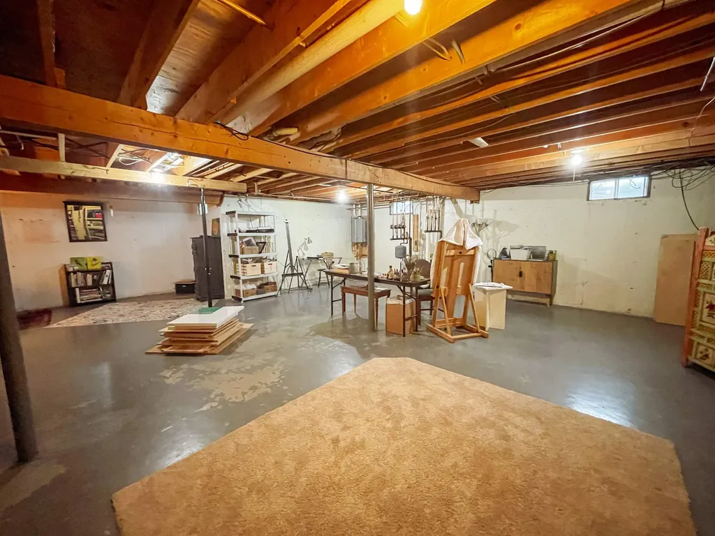 4 Kinsington Street South Burlington VT 05403