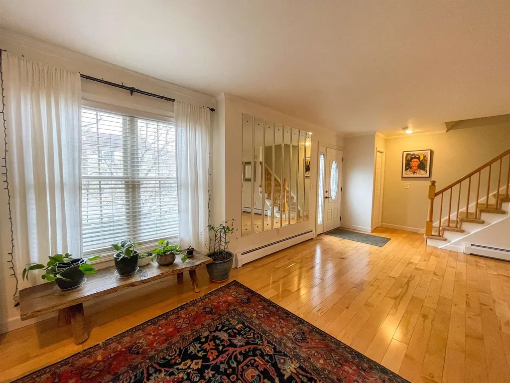 4 Kinsington Street South Burlington VT 05403