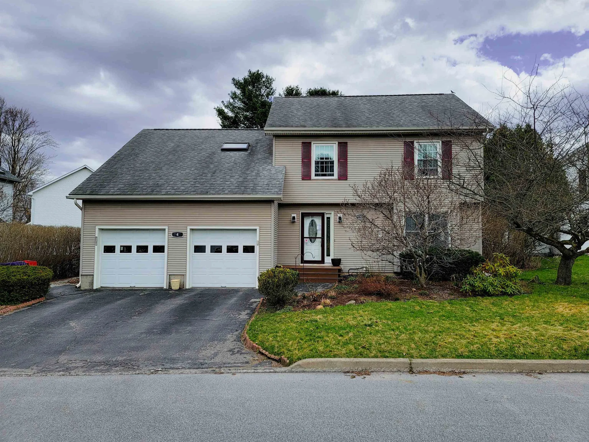 4 Kinsington Street South Burlington VT 05403