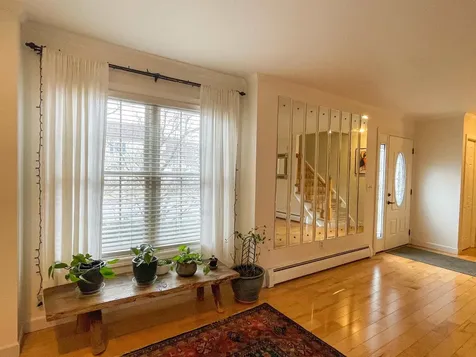 4 Kinsington Street South Burlington VT 05403