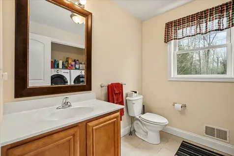 39 Cedar Creek Road Barrington NH 03825