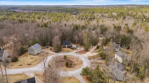 39 Cedar Creek Road Barrington NH 03825