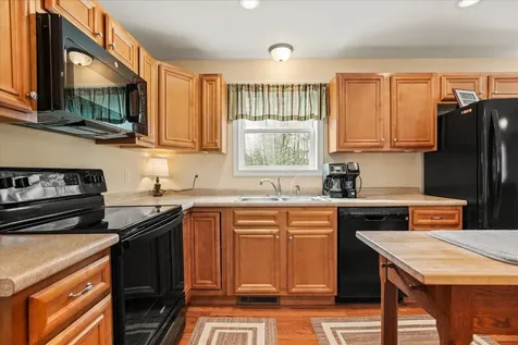 39 Cedar Creek Road Barrington NH 03825