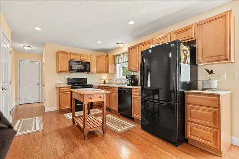 39 Cedar Creek Road Barrington NH 03825