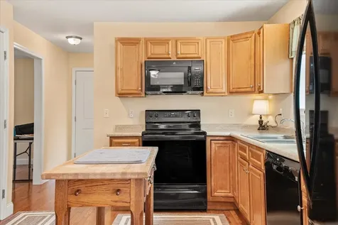 39 Cedar Creek Road Barrington NH 03825