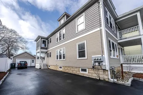 232 Conant Street Manchester NH 03102