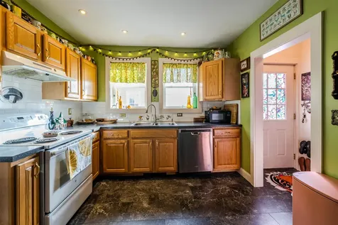 232 Conant Street Manchester NH 03102