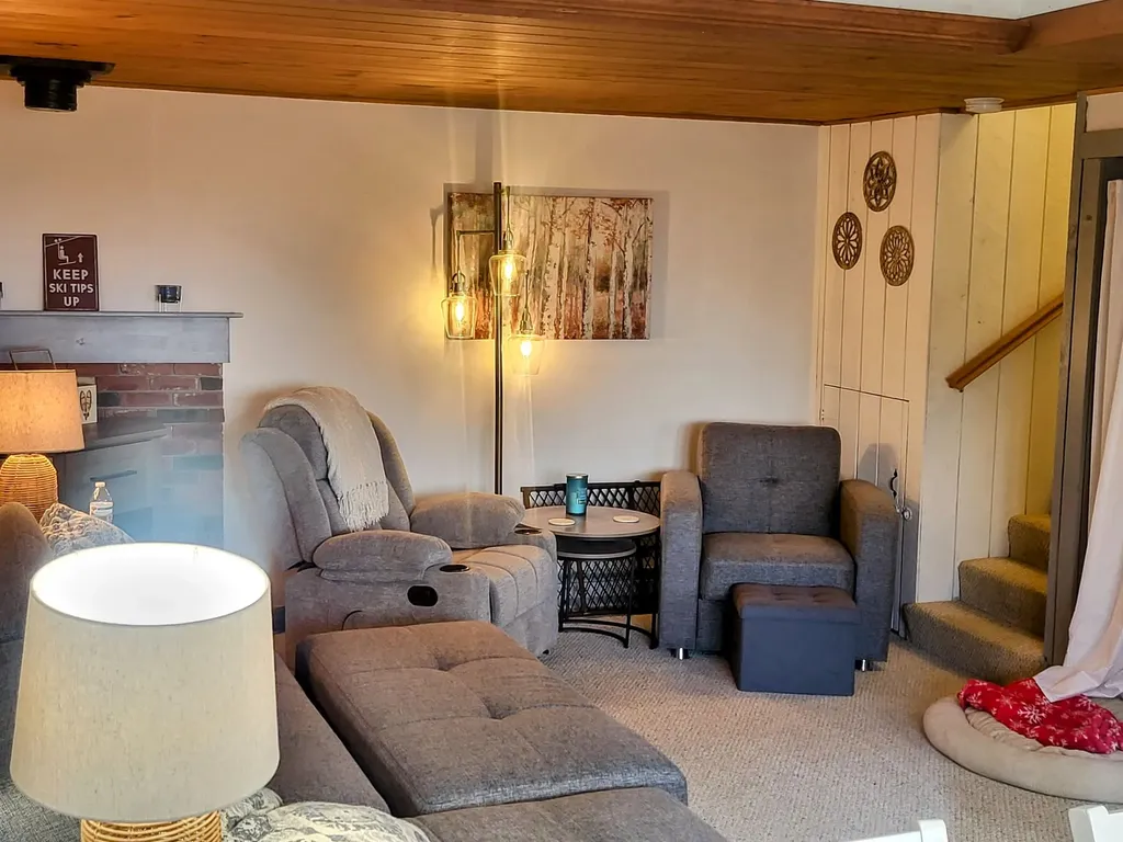 34 Weetamoo Trail Campton NH 03223